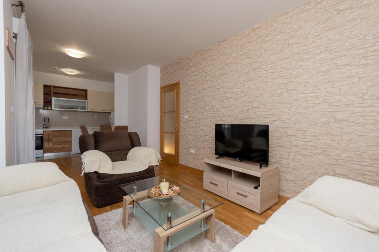 City Compass Apartment 2 Podgorica Luaran gambar